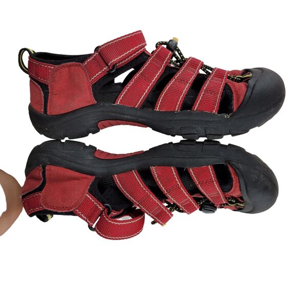 Keen Kids Sport Sandals Size 5 Newport Red Waterproof Closed‎ Toe Outdoor Hiking - Picture 6 of 8